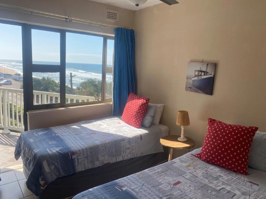 Umdloti Cabanas 32 Triplex Luaran gambar