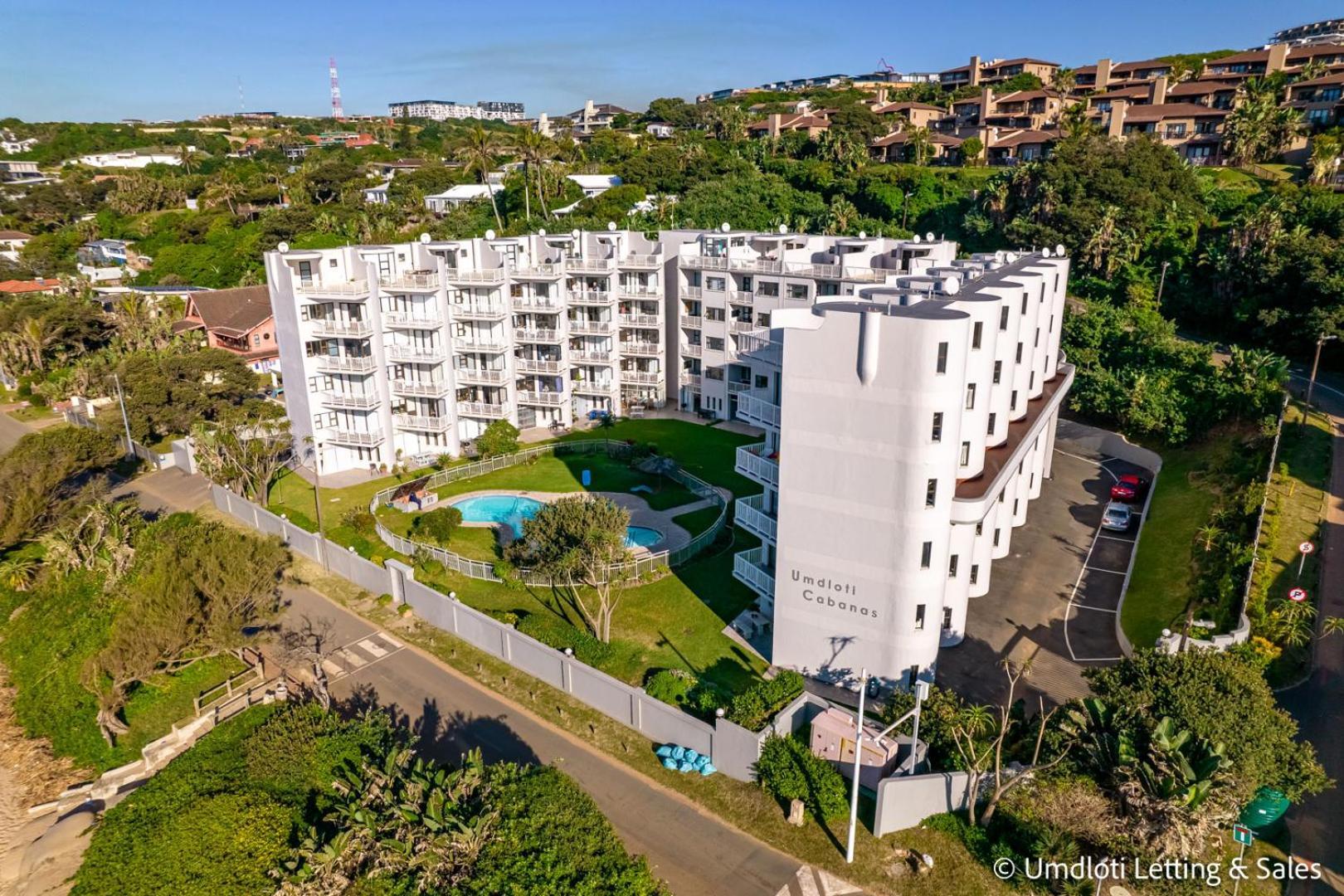 Umdloti Cabanas 32 Triplex Luaran gambar